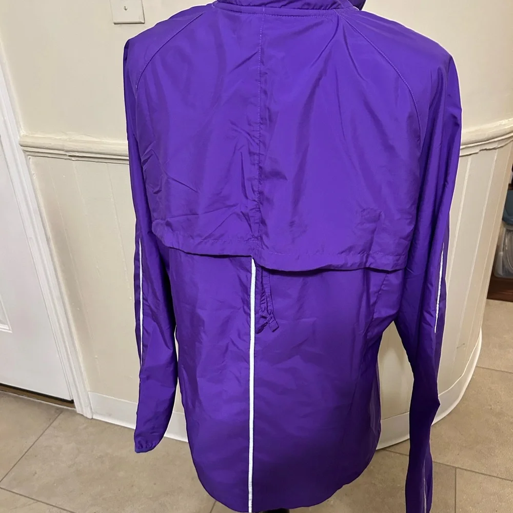 Nike Women’s Lightspeed Racer Running Jacket/XLarge/Hyper Grape/Silver/EUC